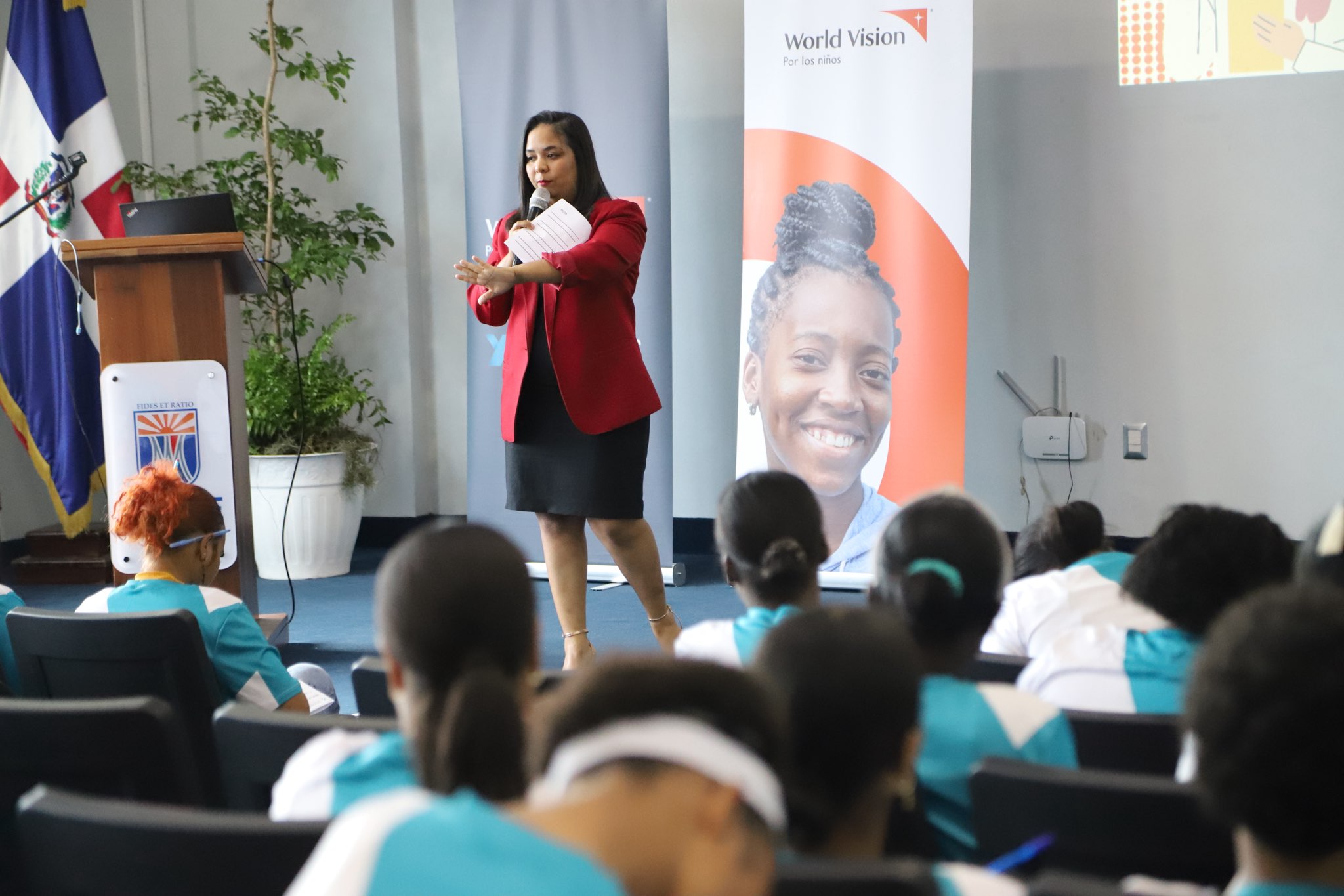 Jóvenes de La Altagracia se capacitan en Trabajo Decente y Turismo en el marco del proyecto Youth Ready