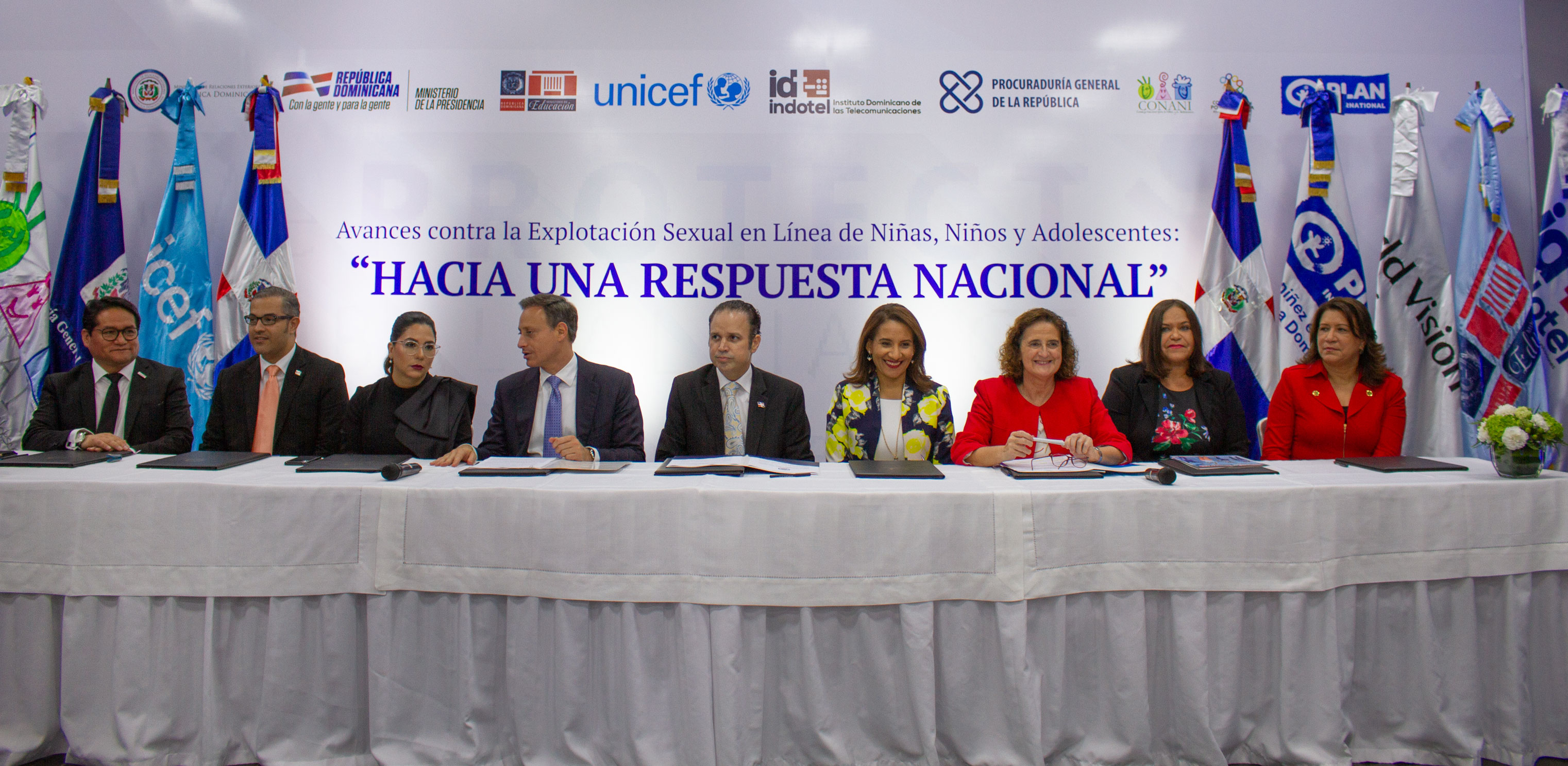 Firma-WeProtect-4