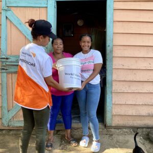 Inicio |World Vision ayudando a personas - World Vision Republica Dominicana